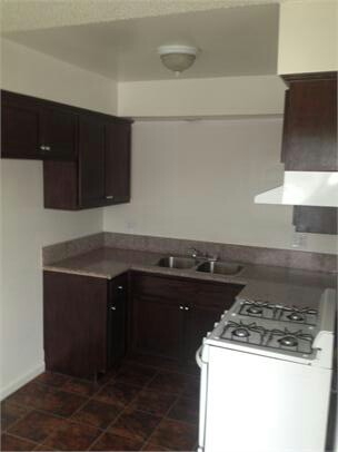 729 N. Park  - #25